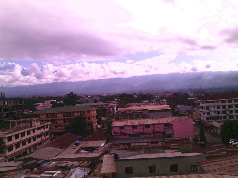 Osy Grand Hotel Moshi Kilimanjaro Tanzania エクステリア 写真